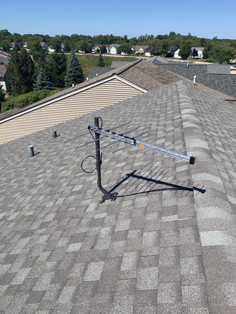 Antenna mount
